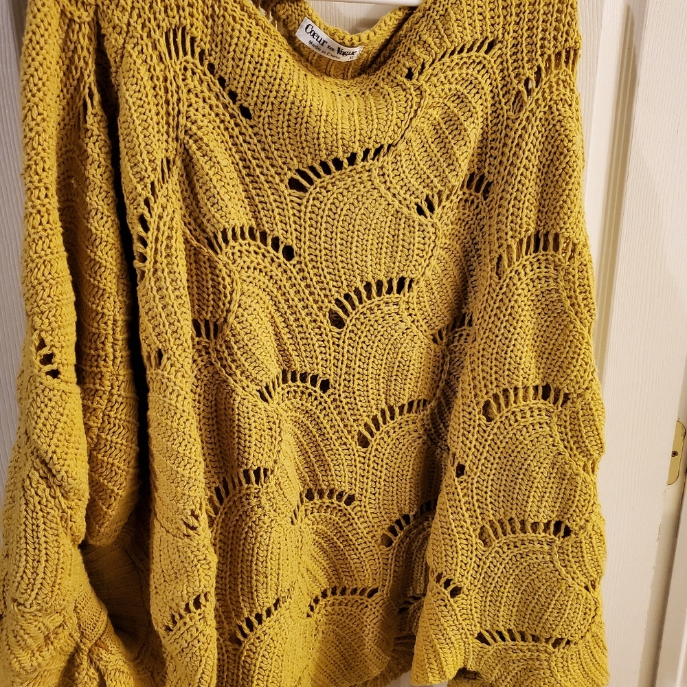 Couer de Vague mustard yelllo knit poncho